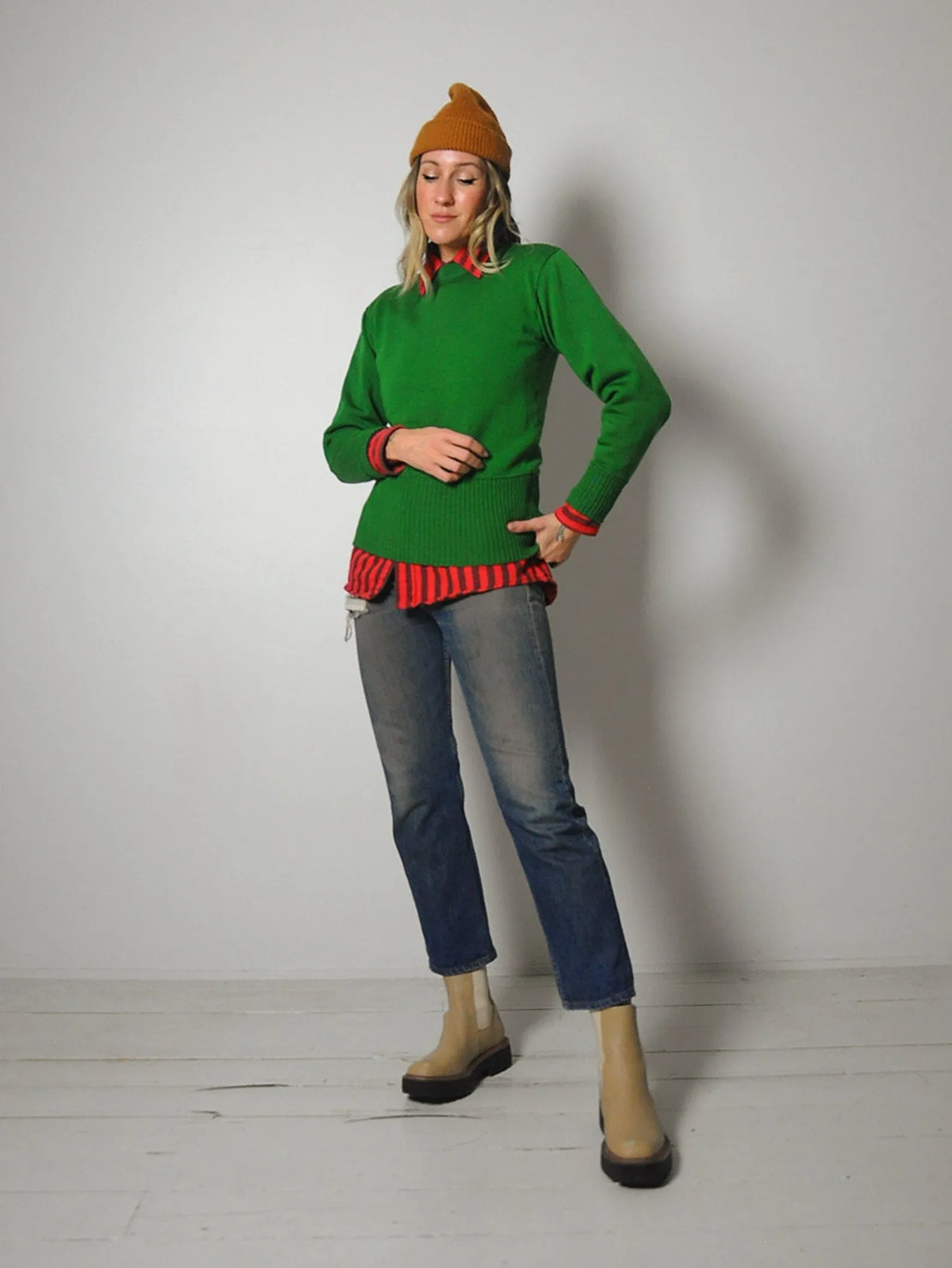 1940's Kelly Green Boatneck Sweater